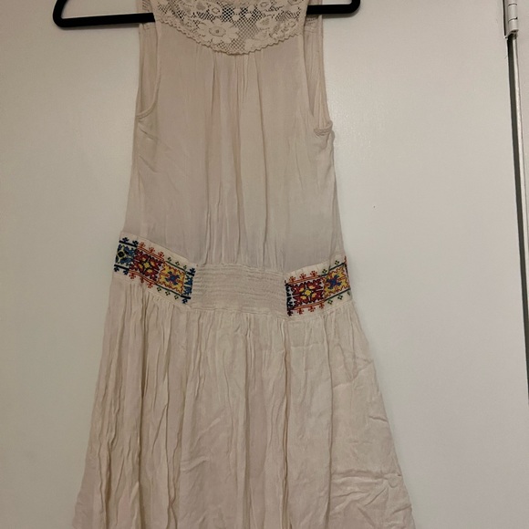 Free People Embroidered Mini Tunic Dress || Boho 70’s Cottagecore Prairie - Picture 2 of 3